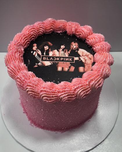 Blackpink, in blackpink, a custom cake made by Aya's Sweets
