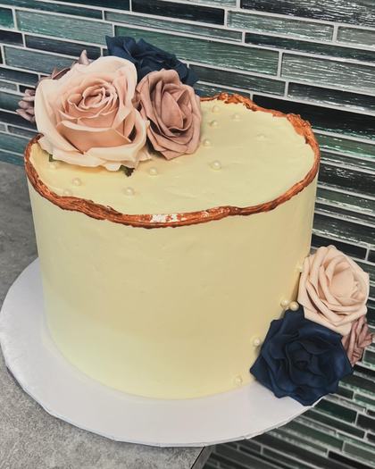 Roses, no occasion needed, a custom cake made by Aya's Sweets