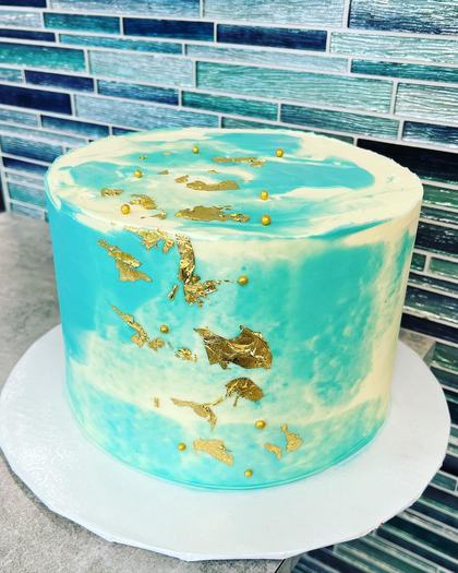 Teal and gold leaf, a cake made by Aya's Sweets
