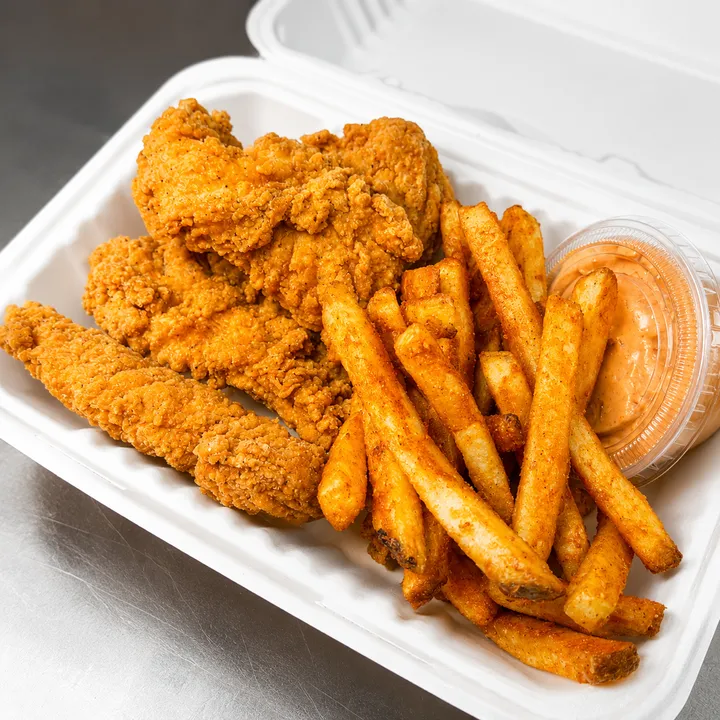 Tenders at Aya's Sweets